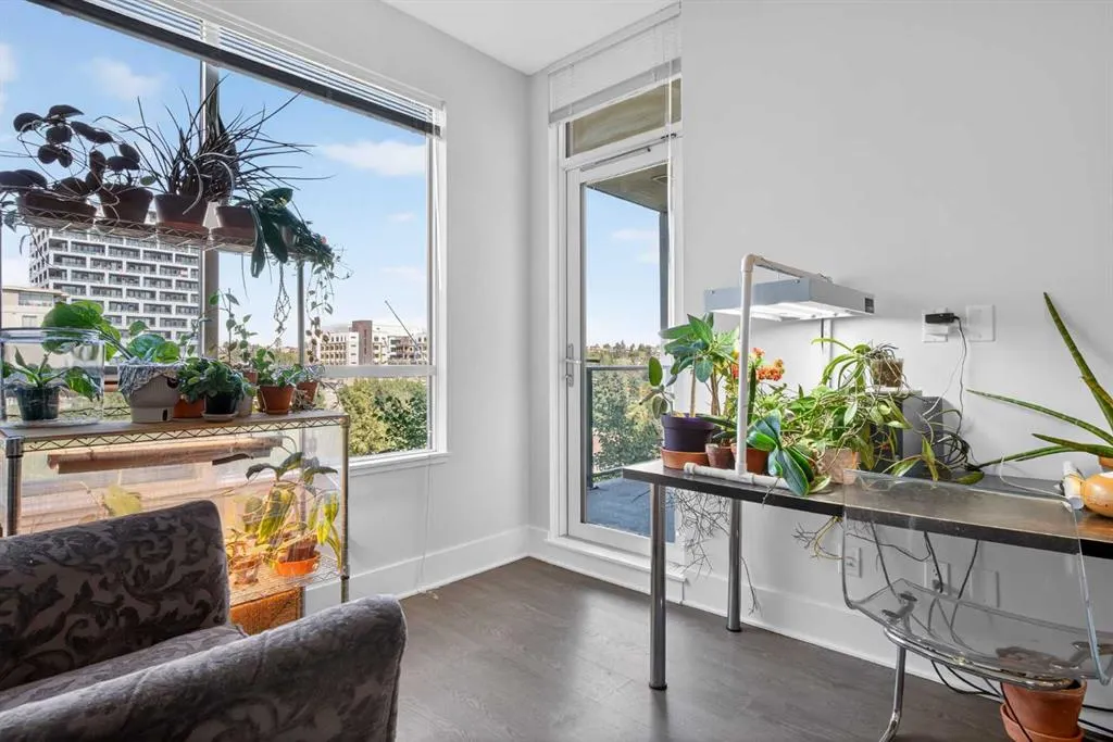 38 9 Street NE, #502