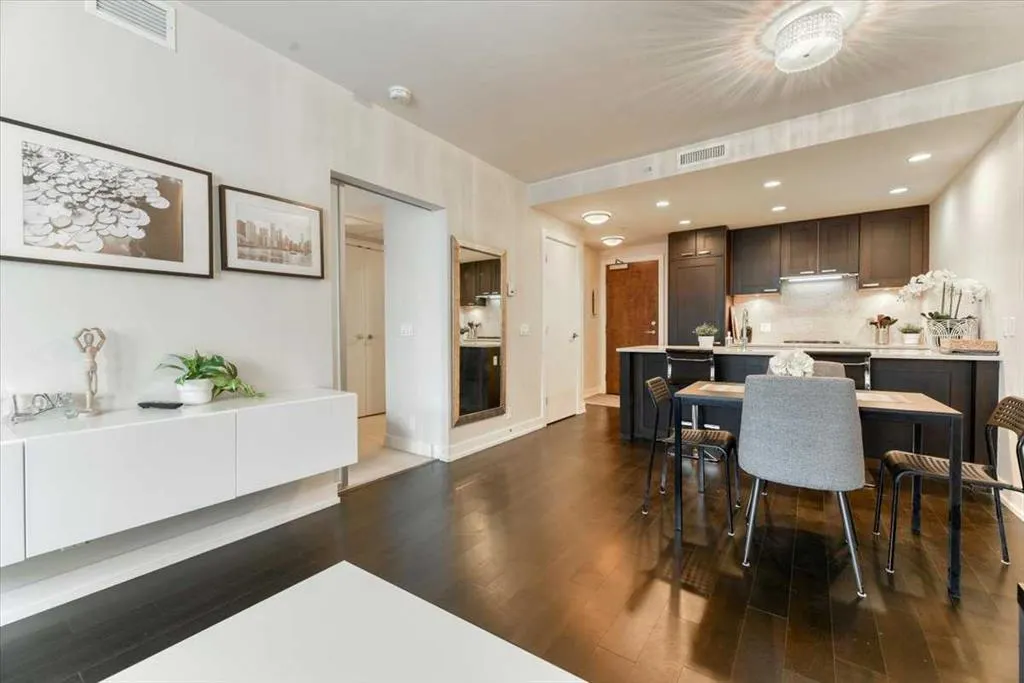 222 Riverfront Avenue SW, #1526