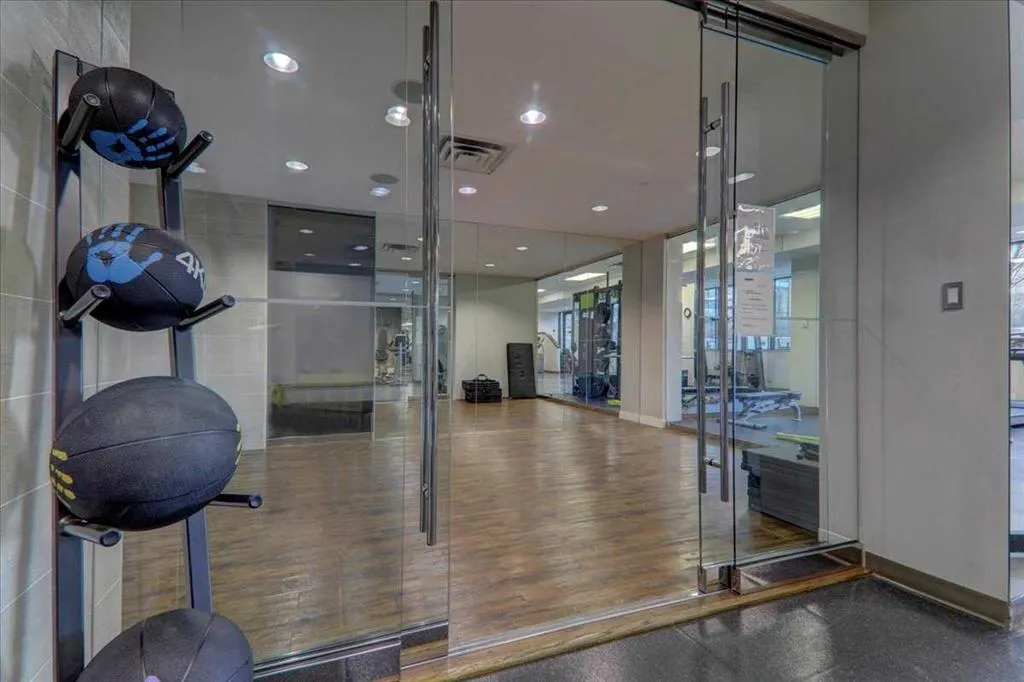 222 Riverfront Avenue SW, #1526