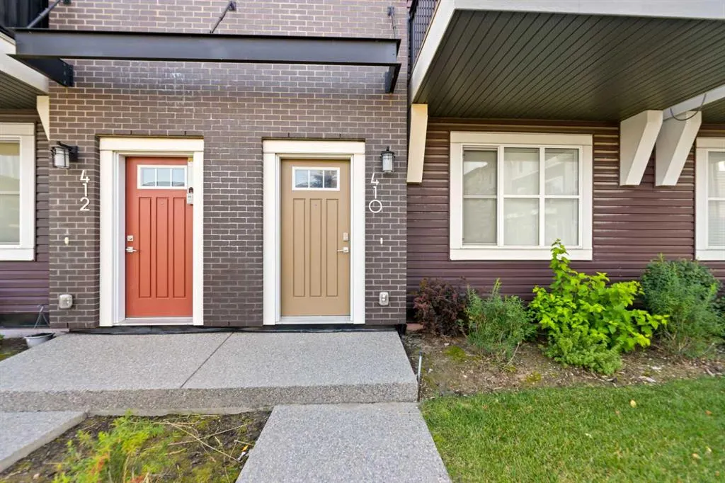 30 Cornerstone Manor NE, #410