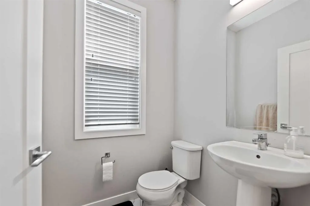 30 Cornerstone Manor NE, #410