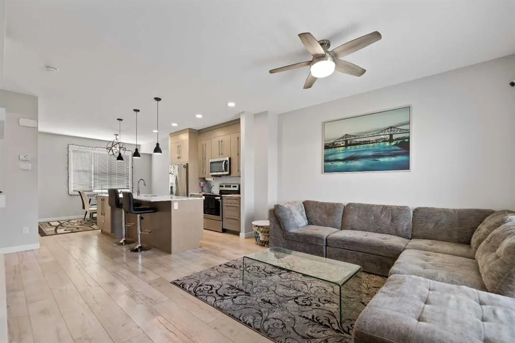 30 Cornerstone Manor NE, #410