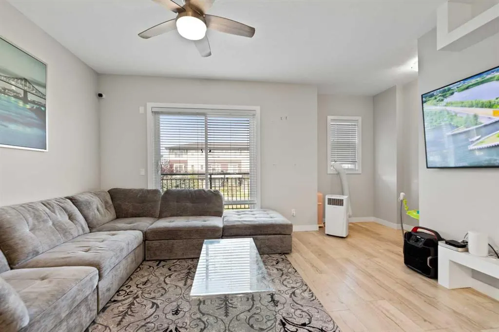 30 Cornerstone Manor NE, #410