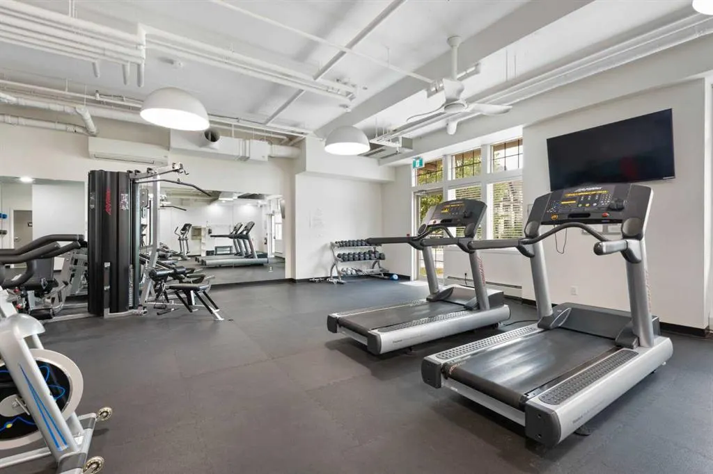 10 Mahogany Mews SE, #301