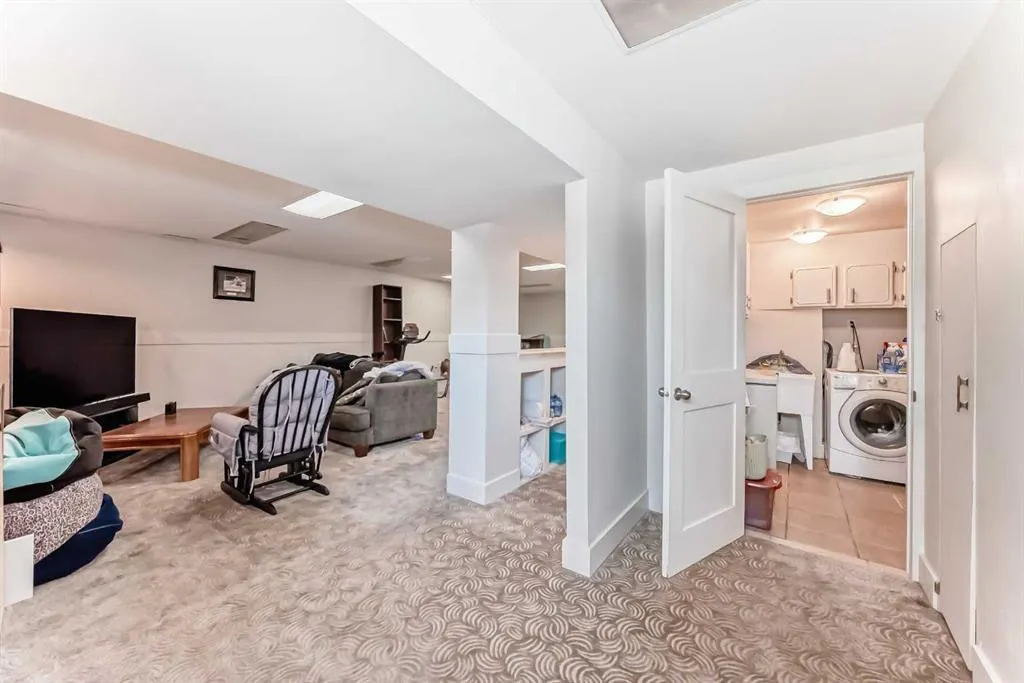 10824 Maplebend Drive SE