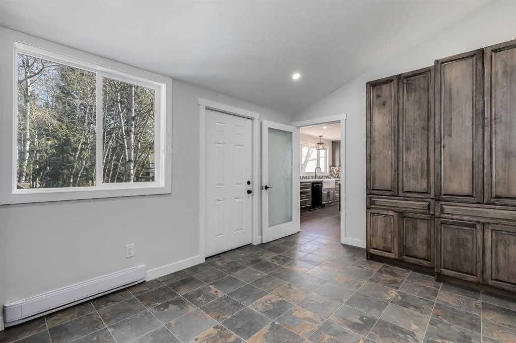 48101 244 Avenue W