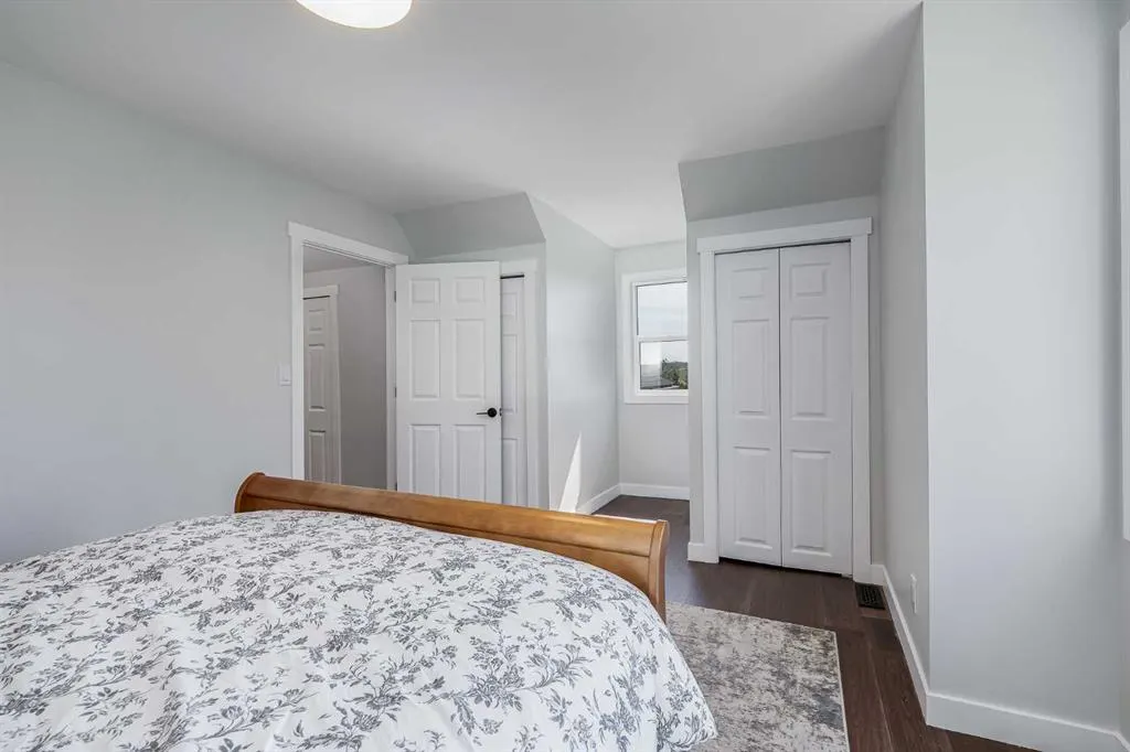 48101 244 Avenue W