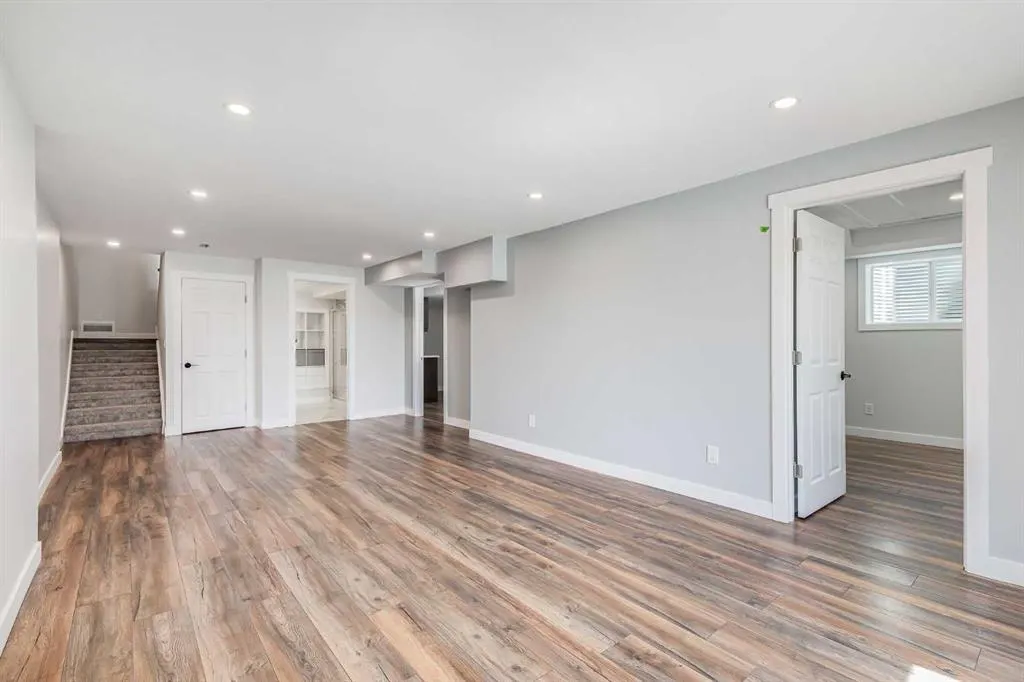 48101 244 Avenue W