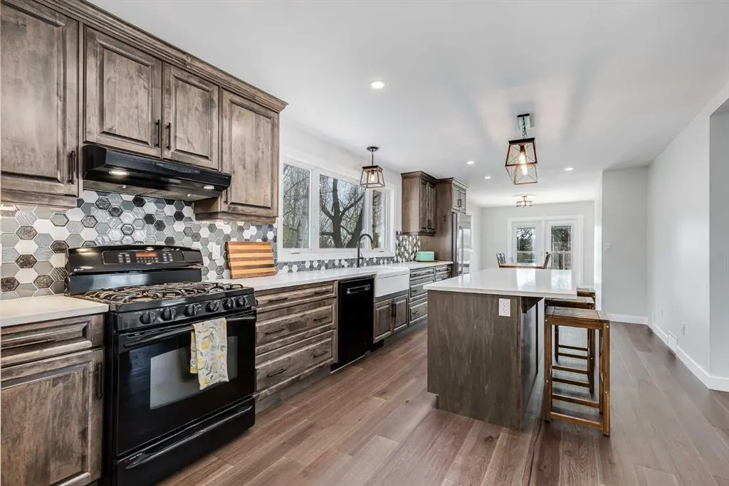 48101 244 Avenue W