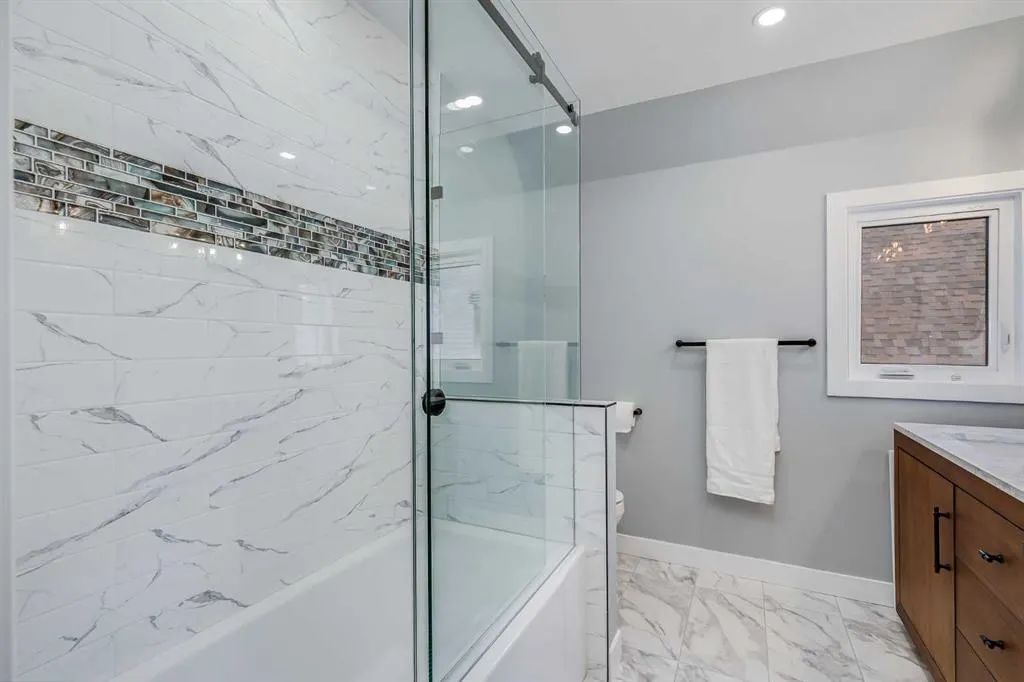 48101 244 Avenue W