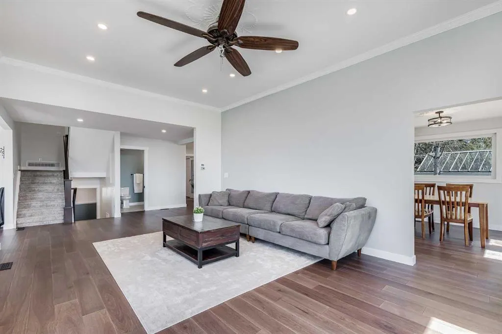 48101 244 Avenue W