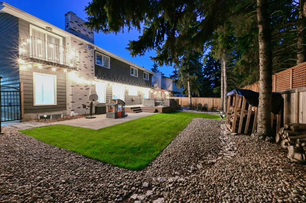 235 Canova Place SW