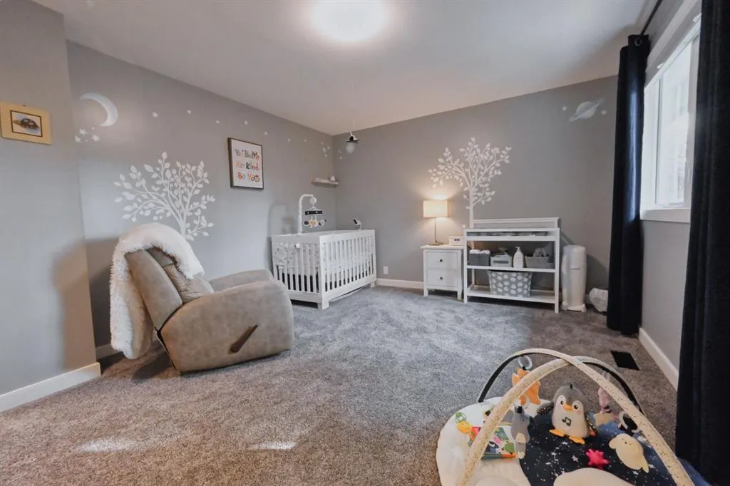 235 Canova Place SW