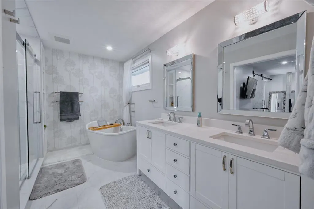 235 Canova Place SW