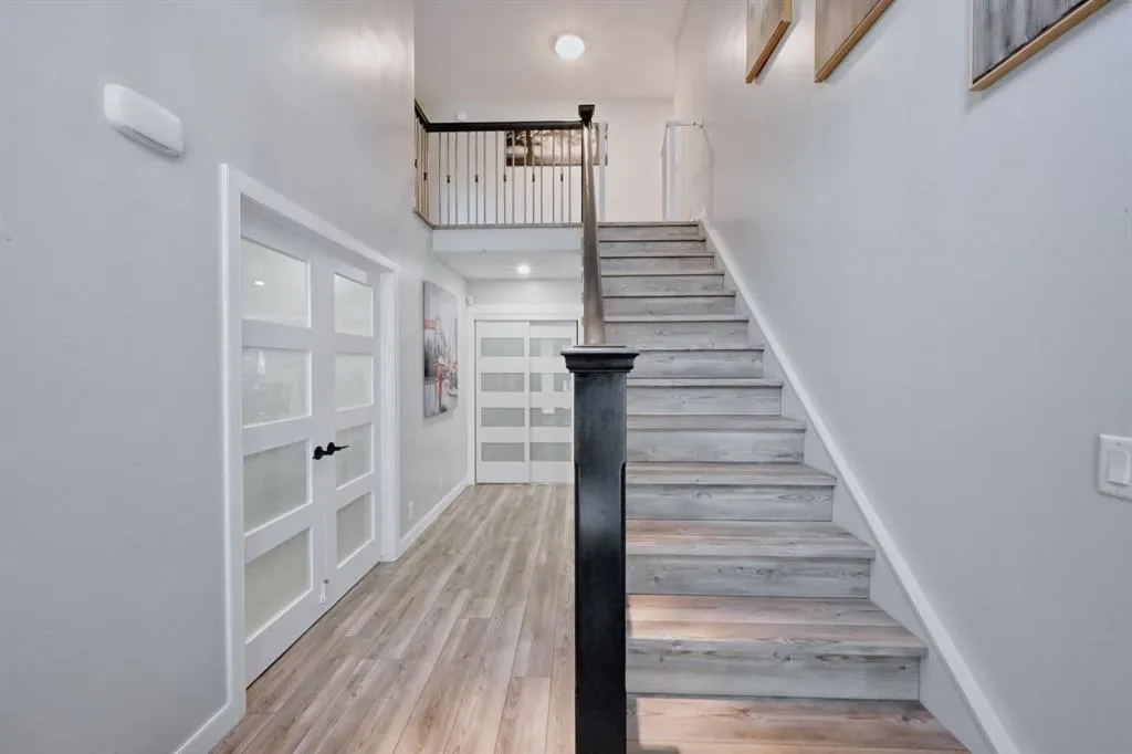 235 Canova Place SW