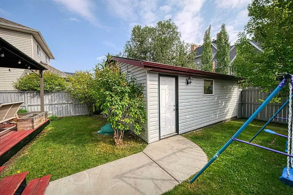 144 Eversyde Circle SW