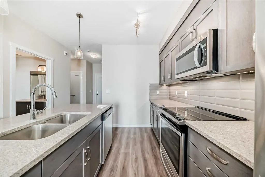 30 Shawnee Common SW, #209