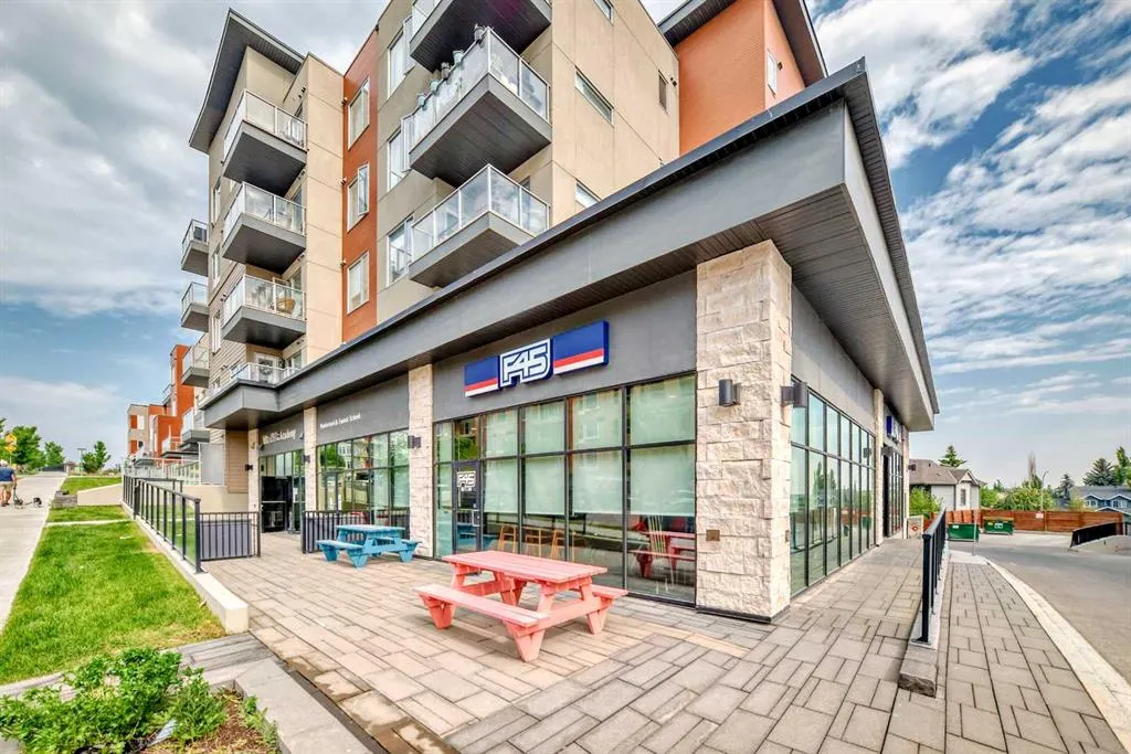 30 Shawnee Common SW, #209