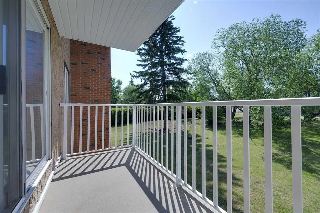 41 Bennett, #202