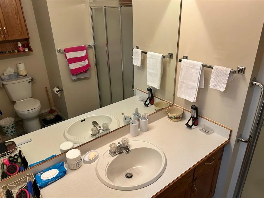 2311 19 Street, #33