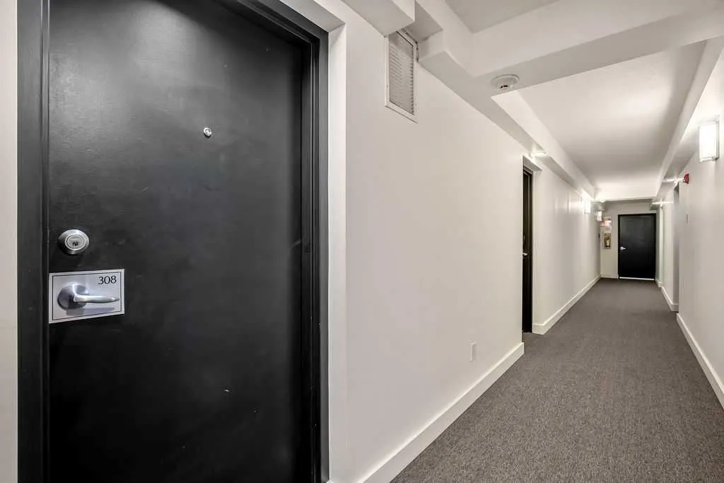 716 3 Avenue NW, #308
