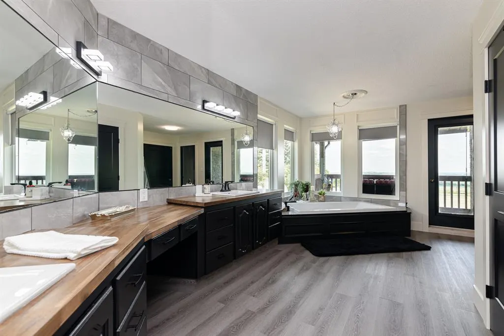 26534 Township Road 384, #19