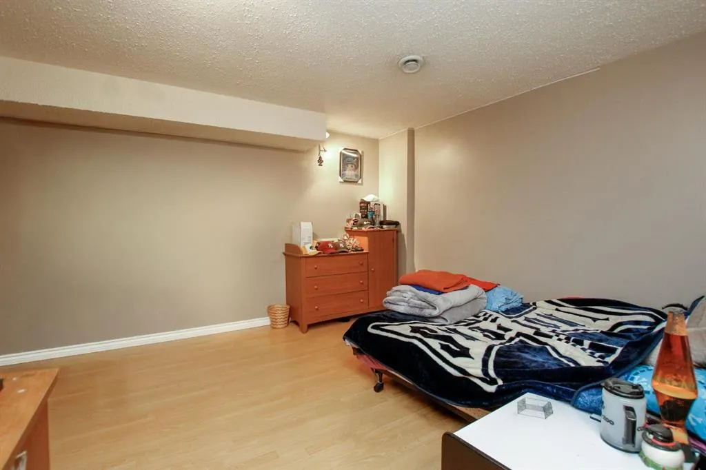 4 Haliburton Crescent