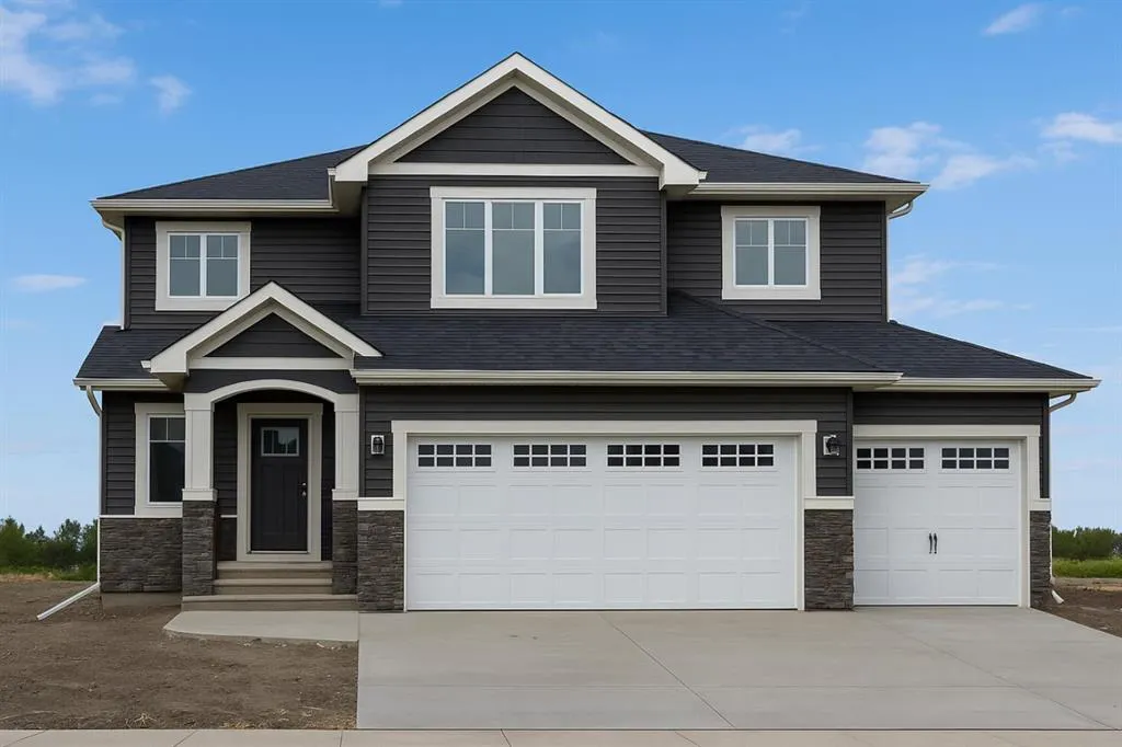 69 LAKES ESTATES Circle