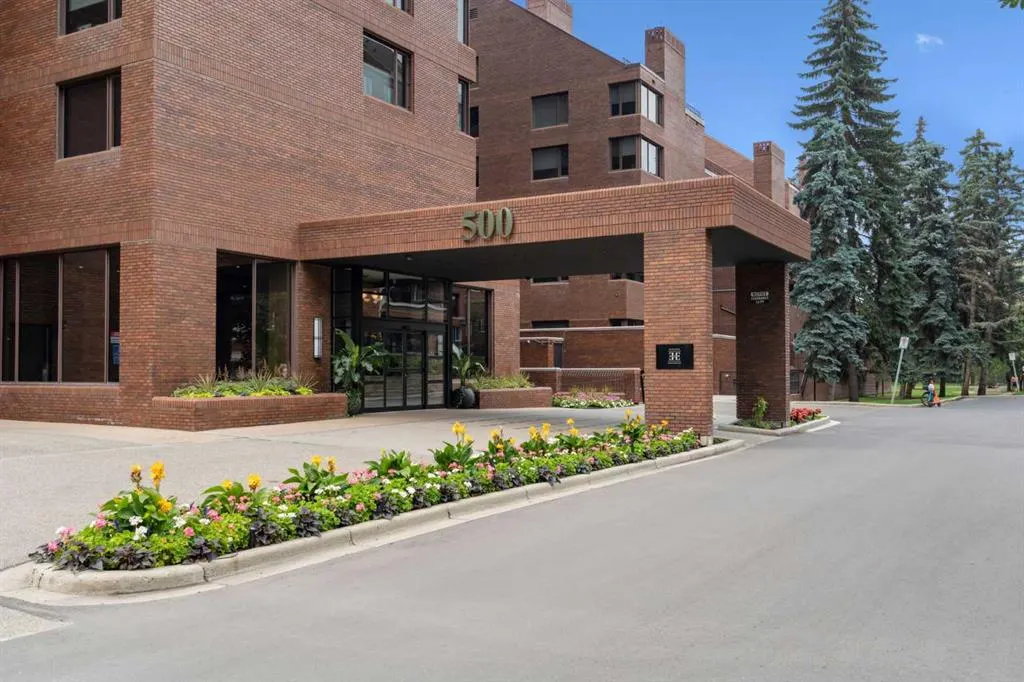 500 Eau Claire Avenue SW, #201B
