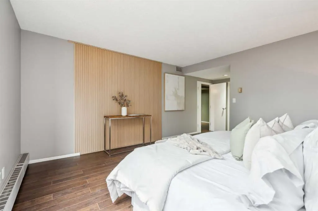 500 Eau Claire Avenue SW, #201B