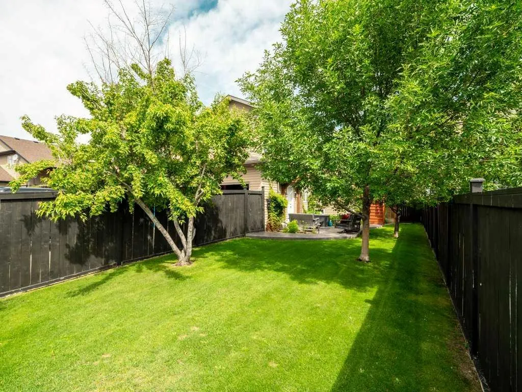 156 Riverstone Boulevard W