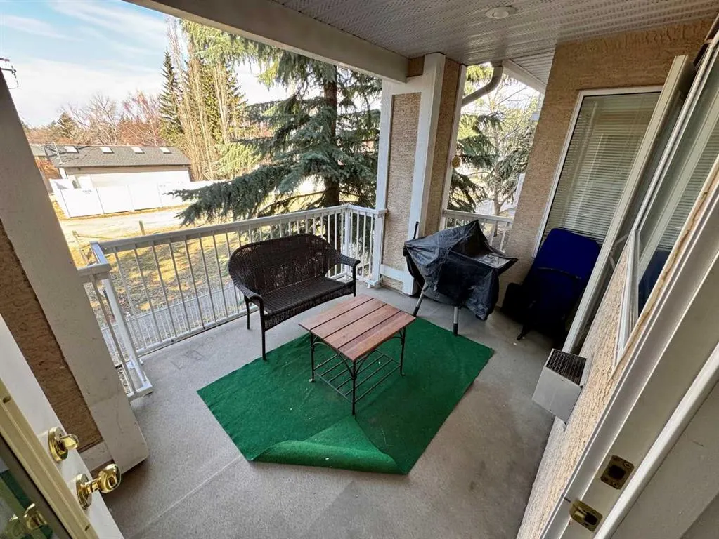 4507 45 Street SW, #210
