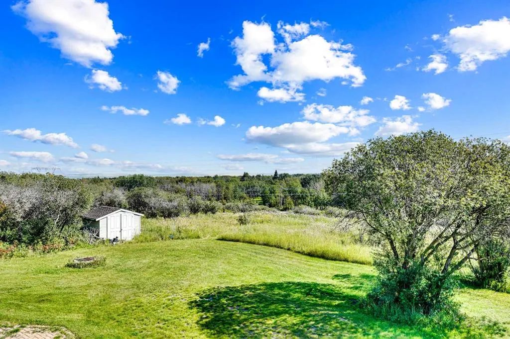 39 lone pine Crescent