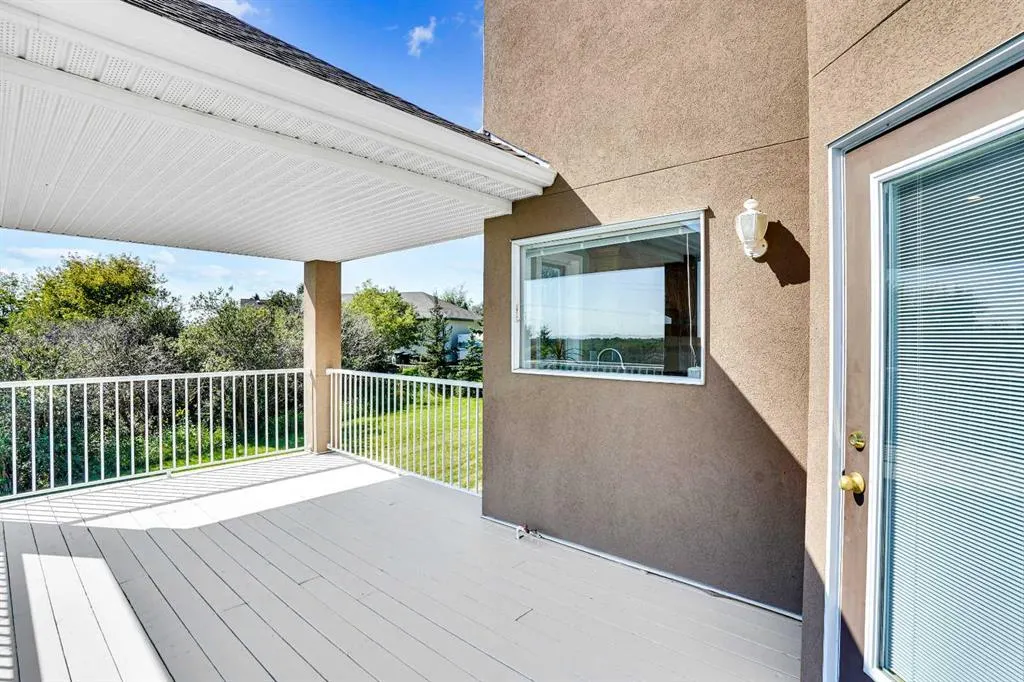 39 lone pine Crescent