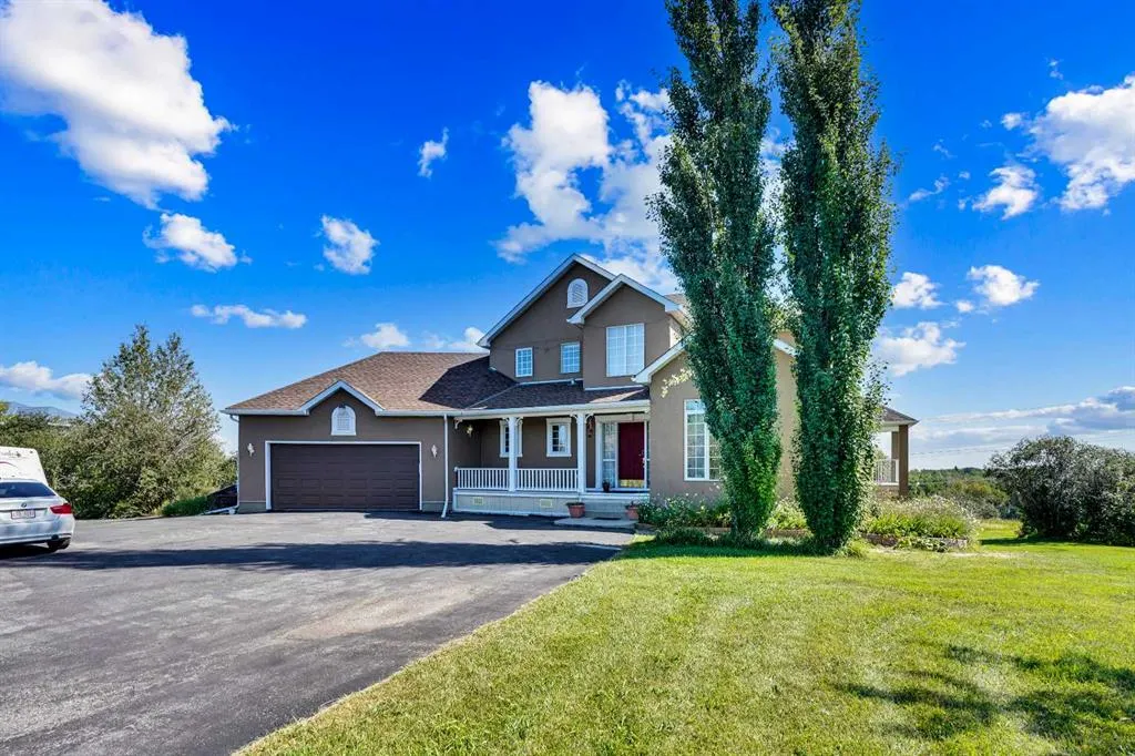 39 lone pine Crescent