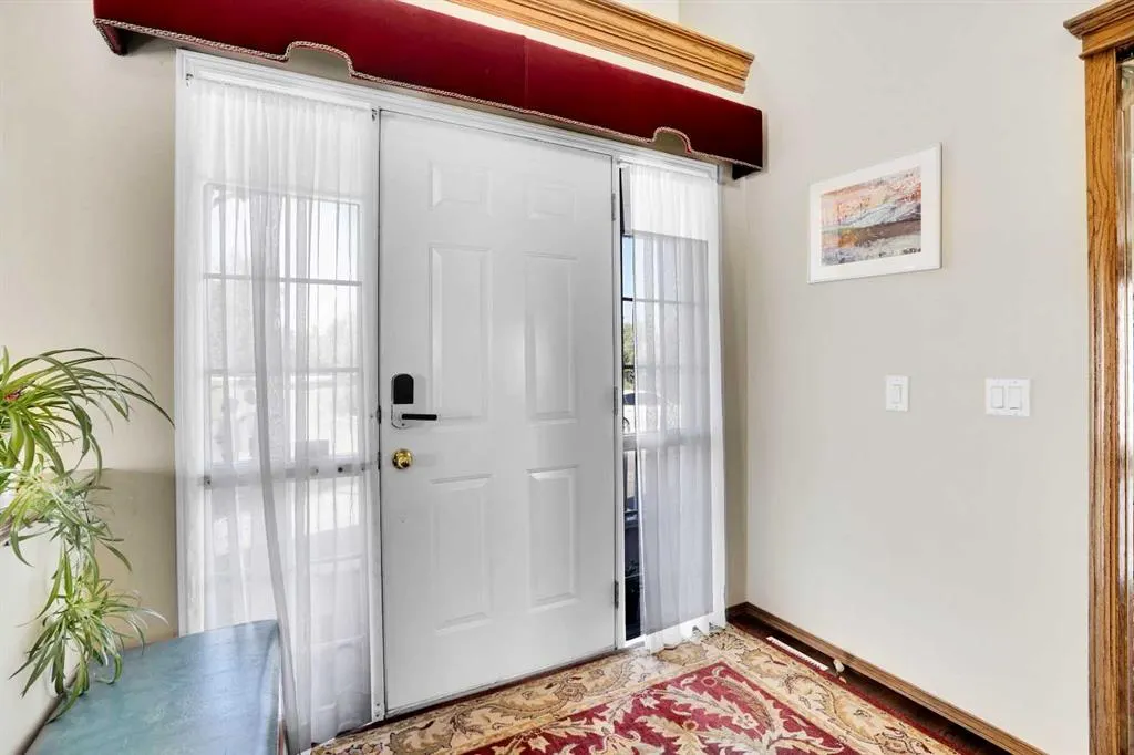 39 lone pine Crescent