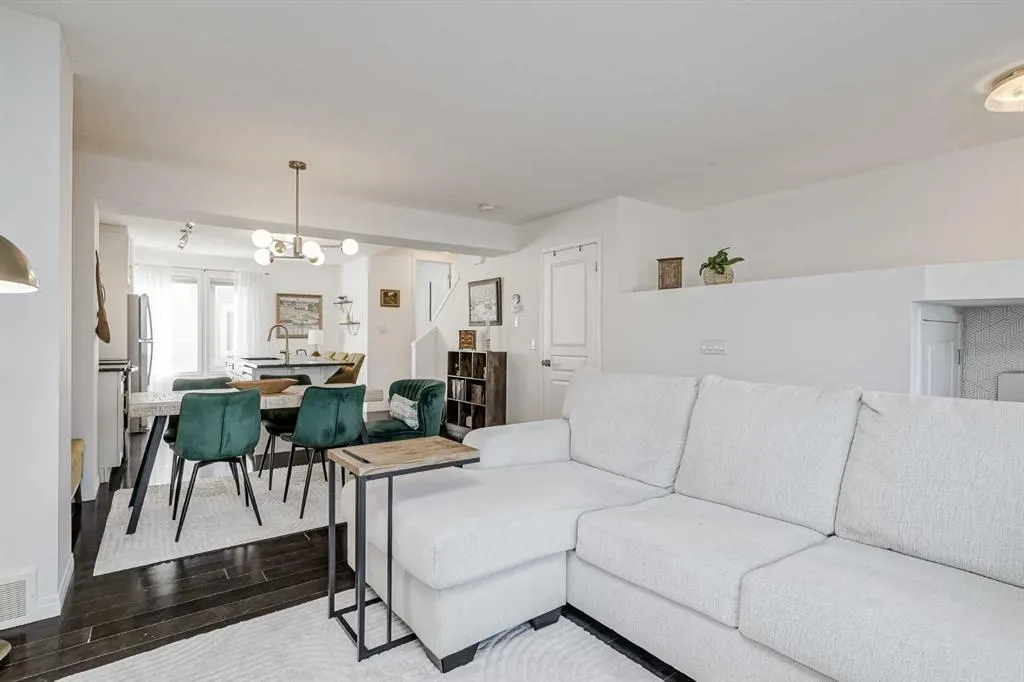 56 Auburn Bay Close SE