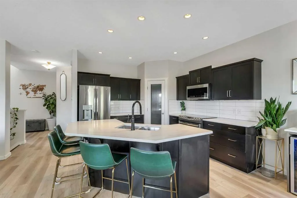 367 Sagewood Place SW
