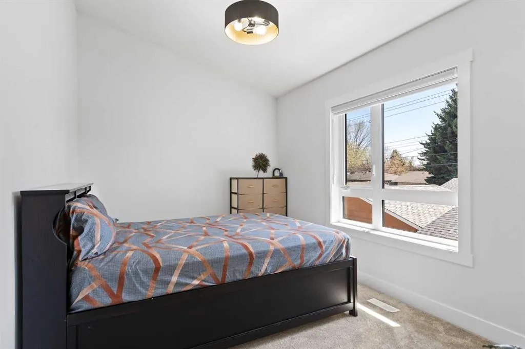 201 Wascana Crescent SE