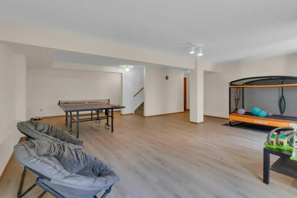 119 Edgepark Villas NW