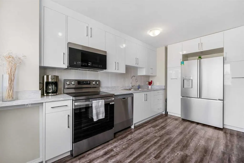 2211 19 Street NE, #389
