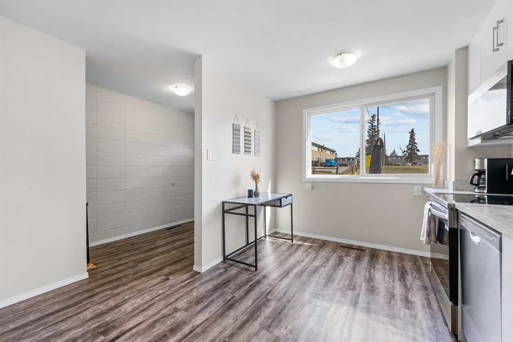 2211 19 Street NE, #389