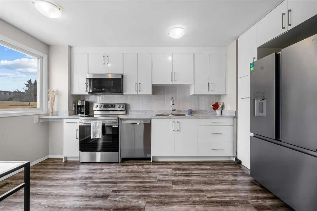 2211 19 Street NE, #389