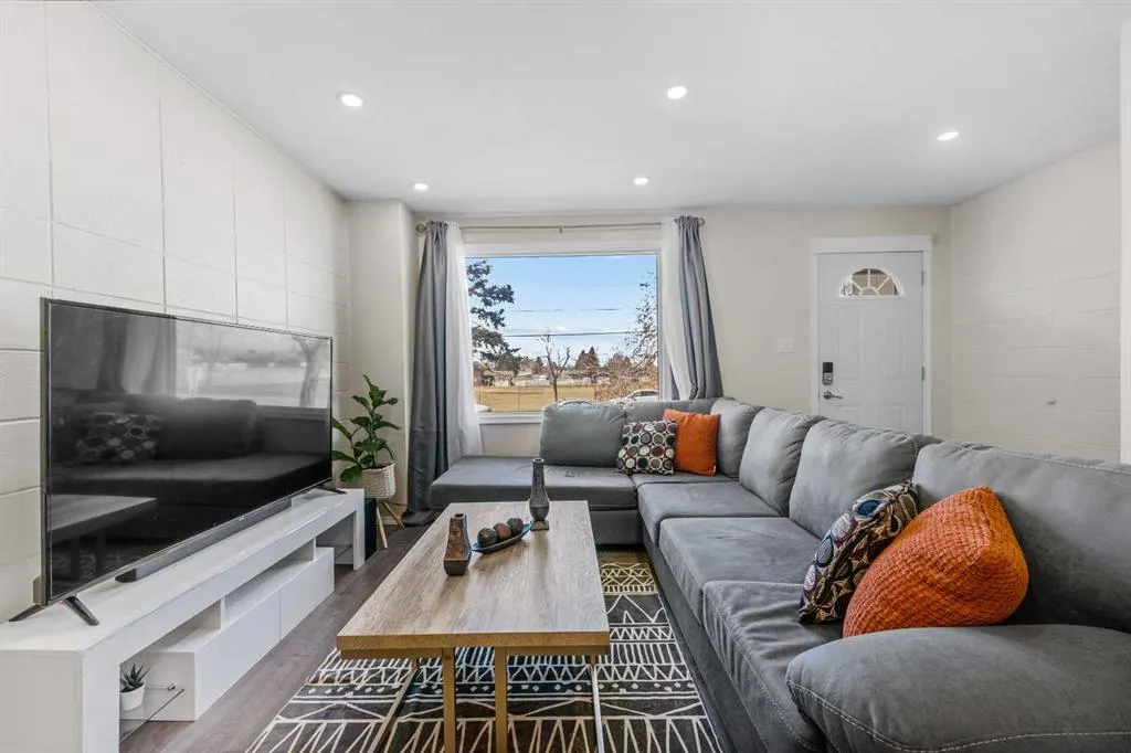 2211 19 Street NE, #389