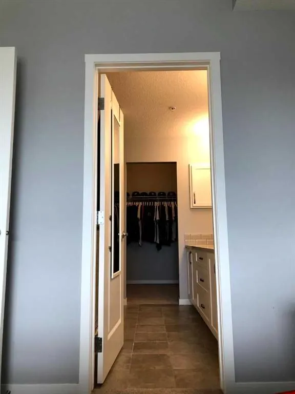 370 Harvest Hills Common NE, #301