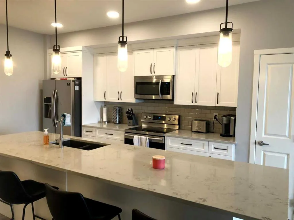 370 Harvest Hills Common NE, #301