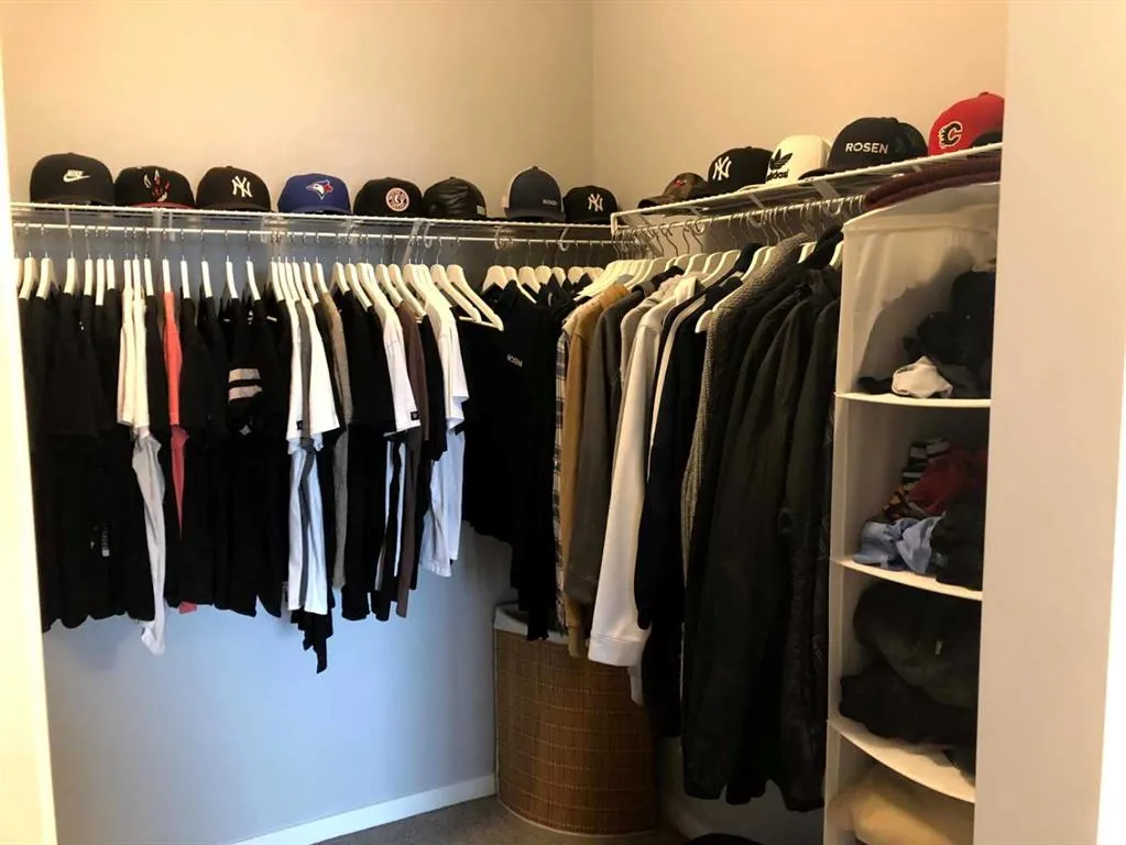 370 Harvest Hills Common NE, #301