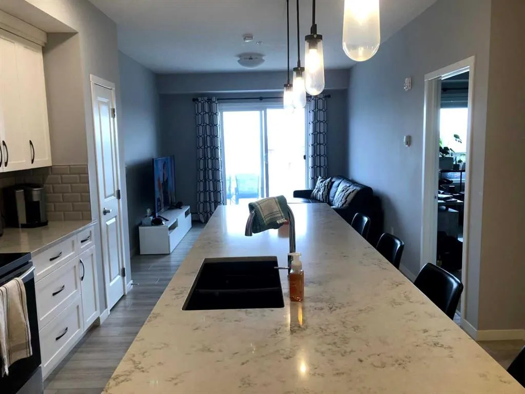 370 Harvest Hills Common NE, #301