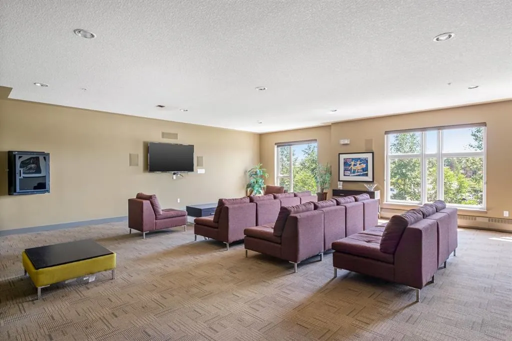 63 Inglewood Park SE, #512