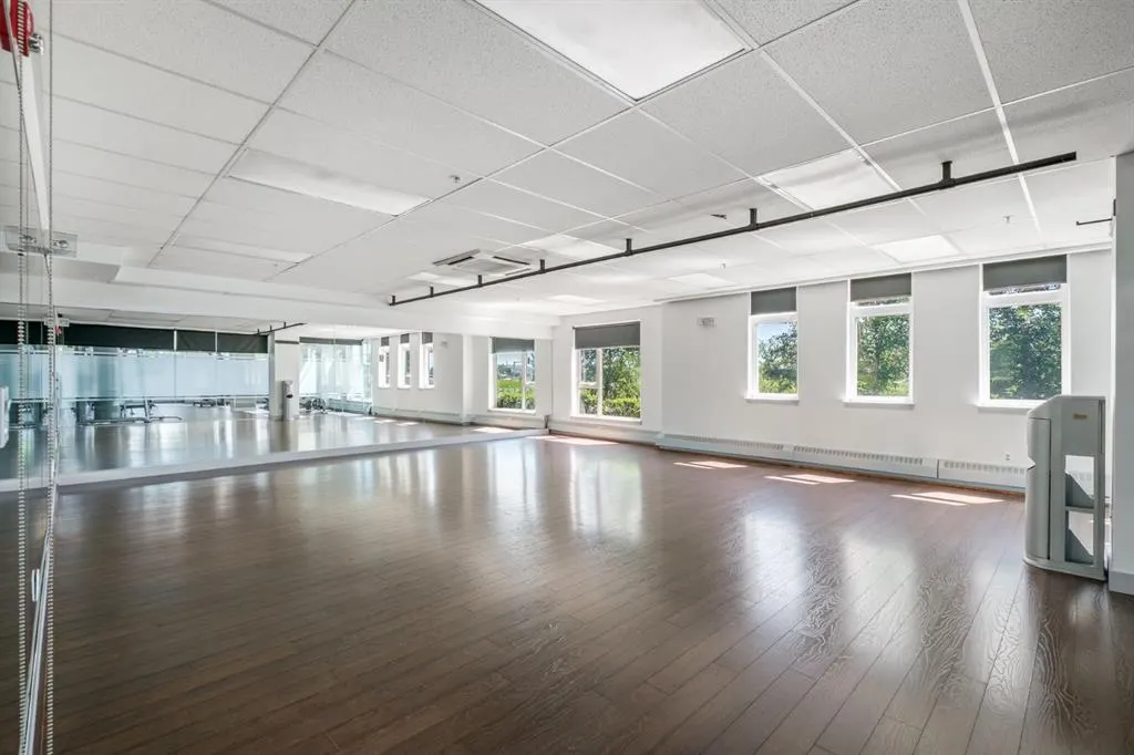 63 Inglewood Park SE, #512